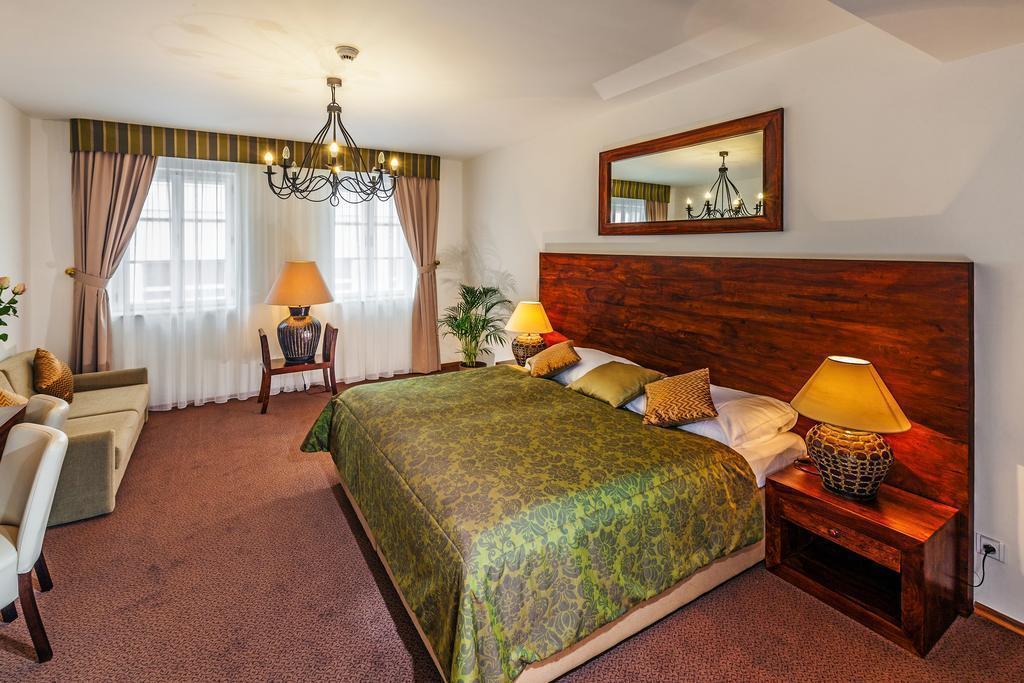 Готель Residence Agnes 4*