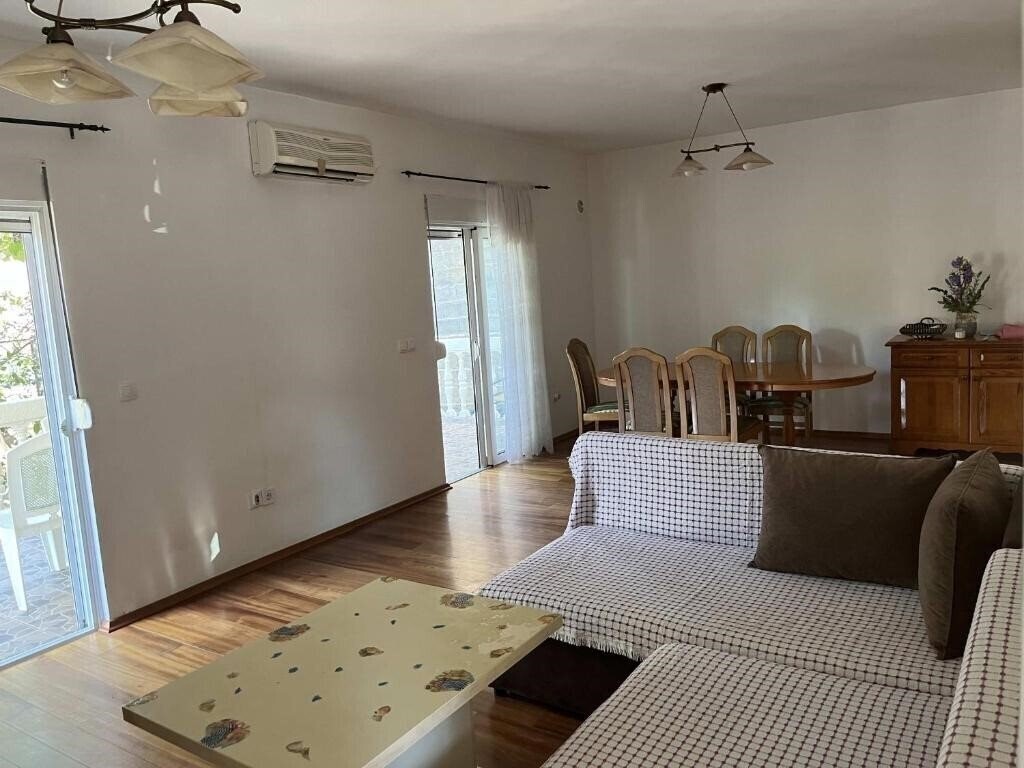 Готель Bjelisi 3*