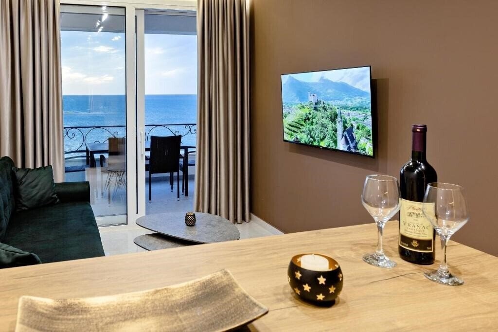 Готель Piano Apartments 3*