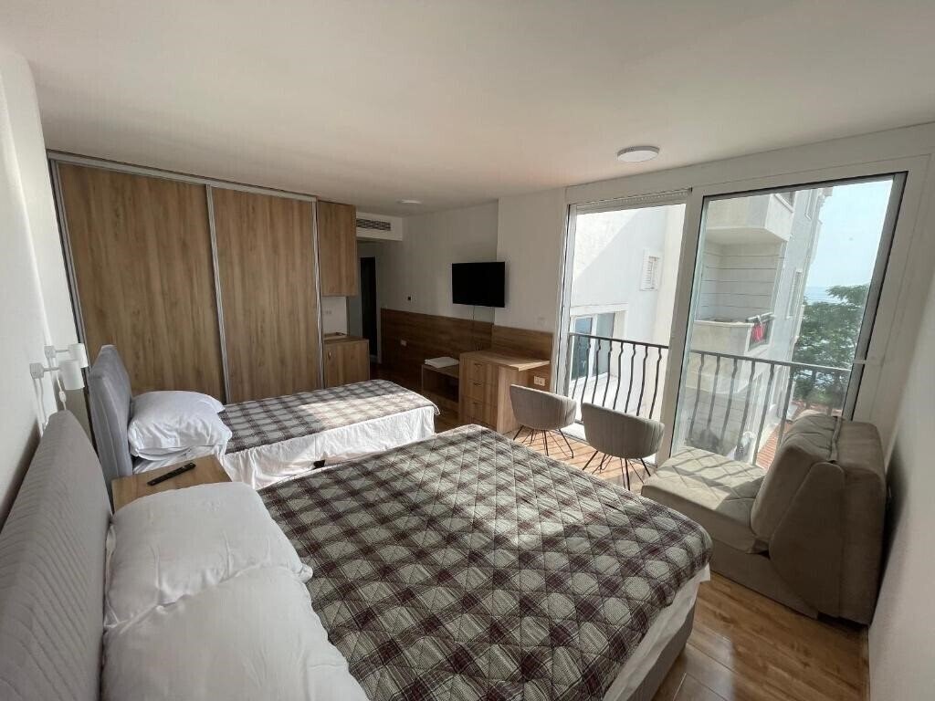 Зображення R Hotel 3*