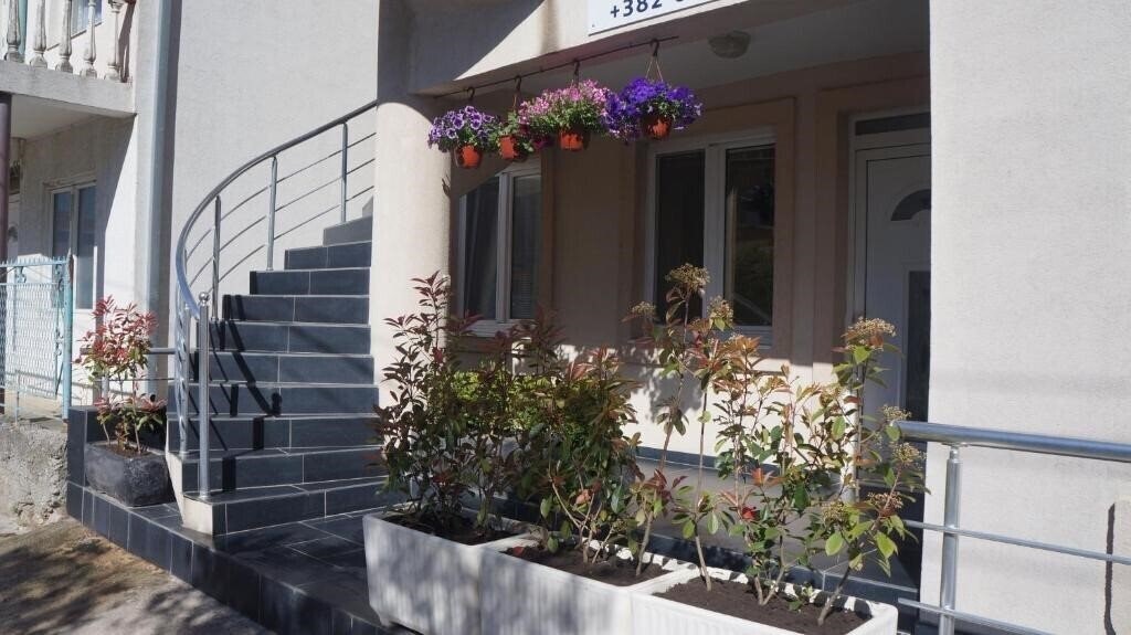 Картинка Lora 3*