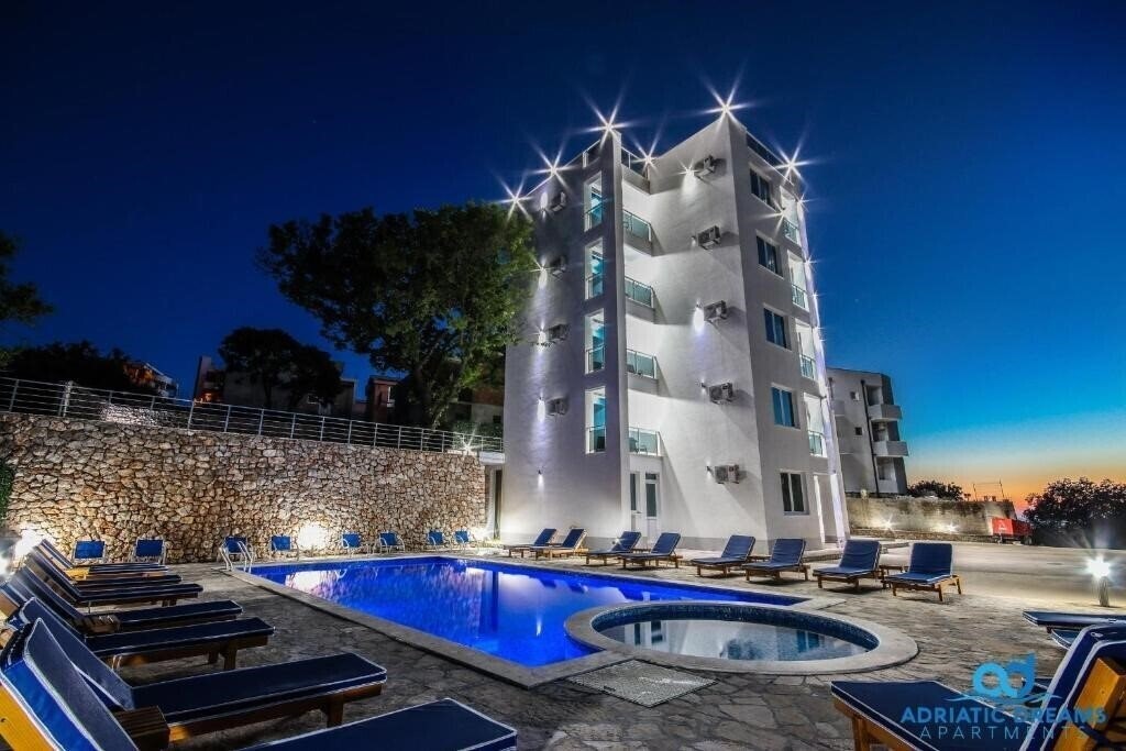 Готель Adriatic Dreams Apartments 4*