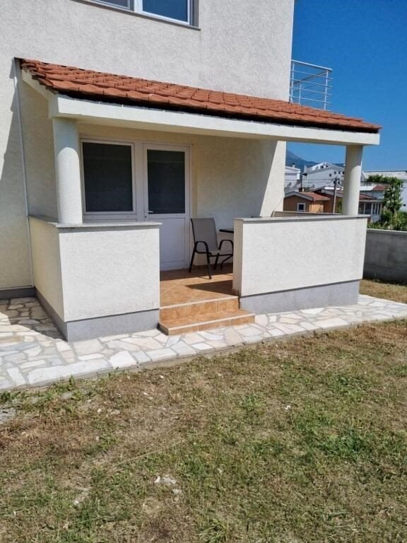 Готель Ani Apartments 3*