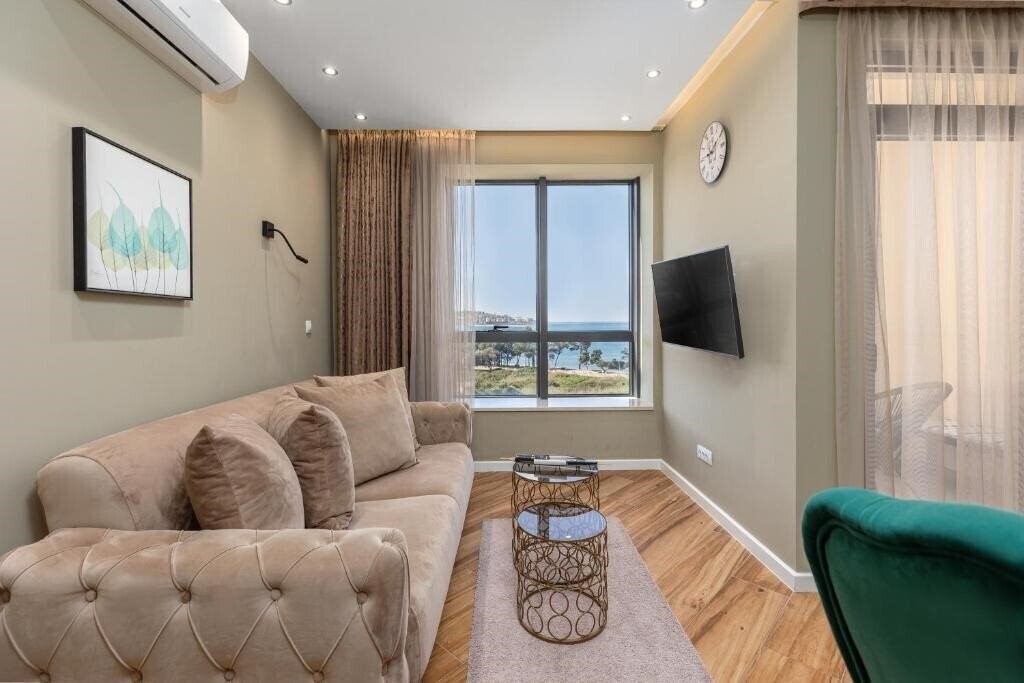 Отель Xio Apartments 3*