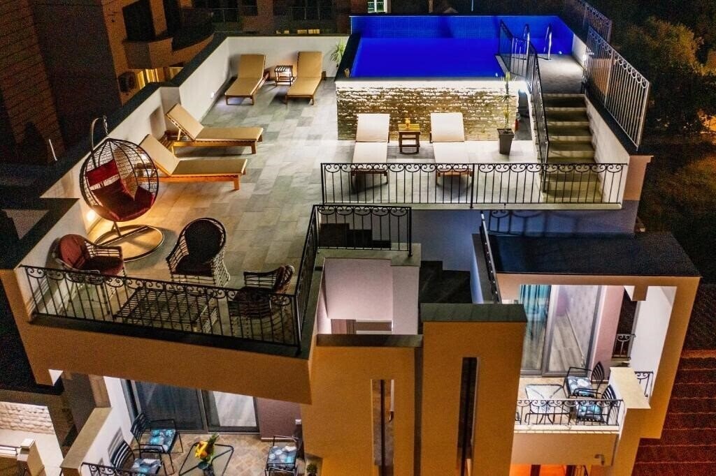 Фотография De Lux Apartments Luka 4*