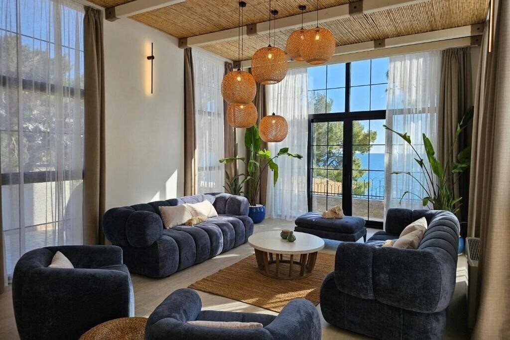 Фото Seisensi Luxury Beach Villa 4*