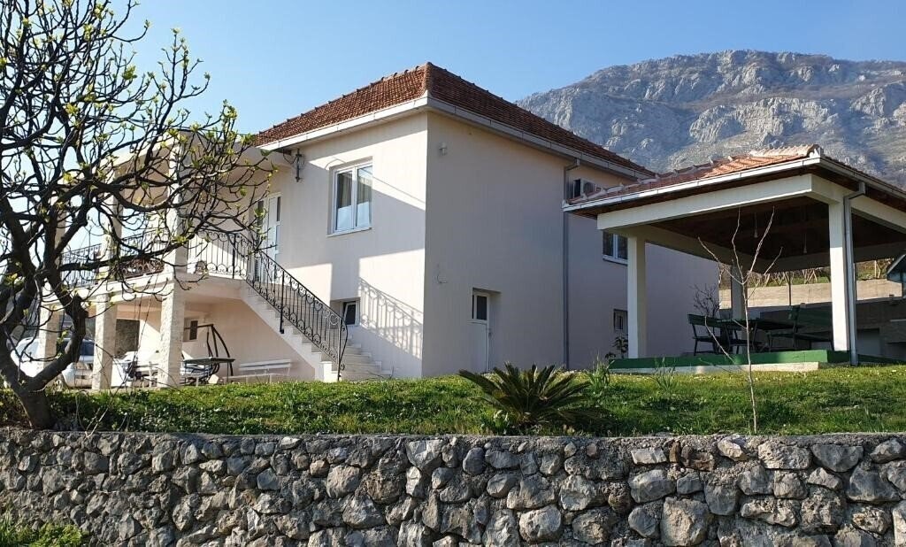 Фотография Uphill Glavanovic Villas 3*