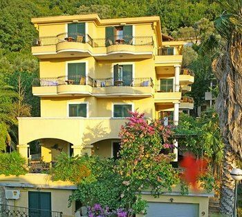 Готель Meduza Villa 3*