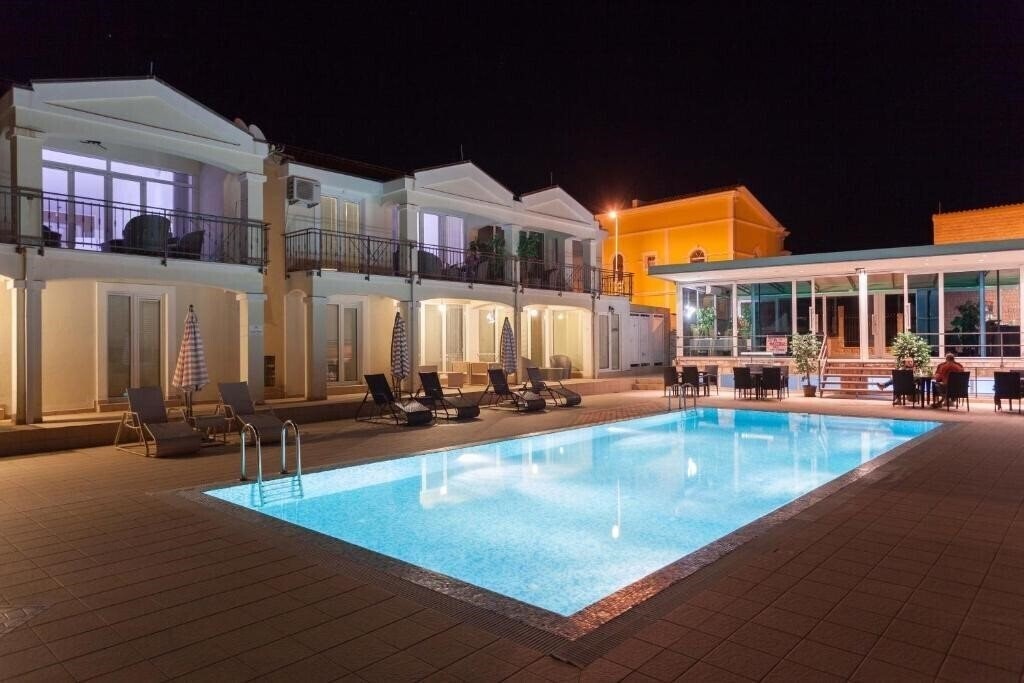 Зображення SPA Resort Becici 4*