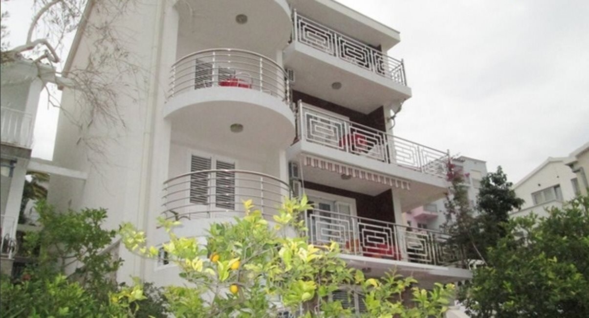 Готель Villa Lola 3*