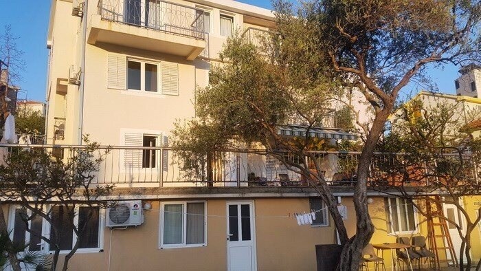 Готель Guest House Ivanovici 2*