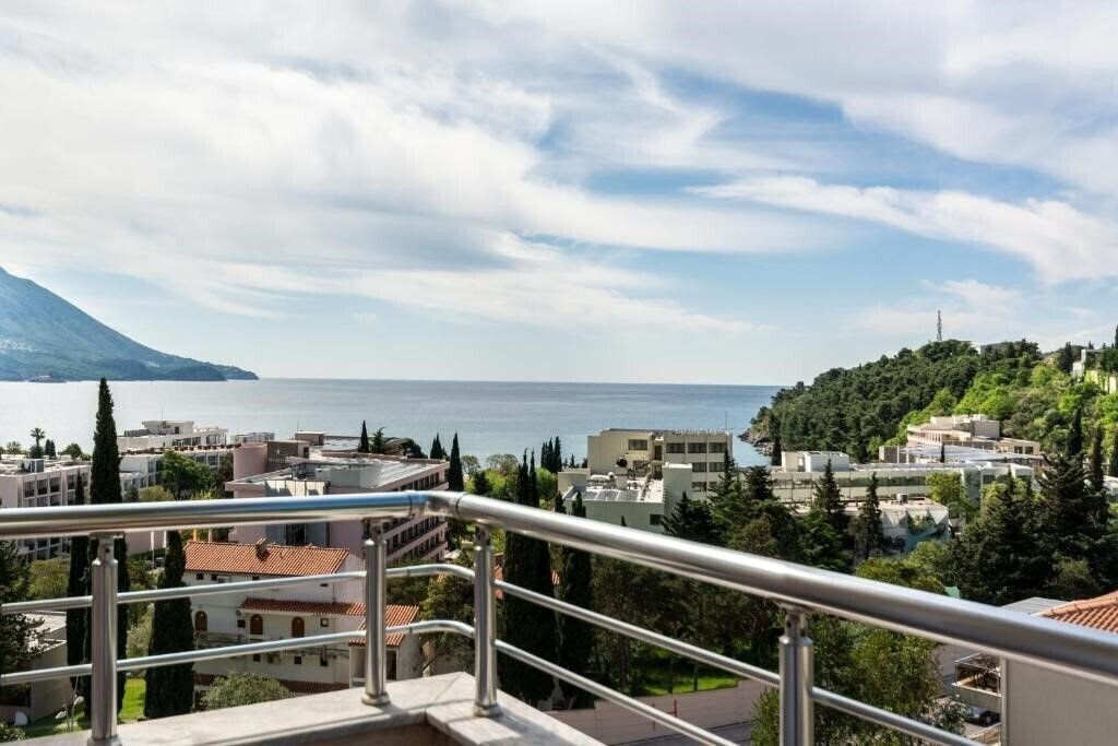 Картинка Apartments Evropa Lux 3*