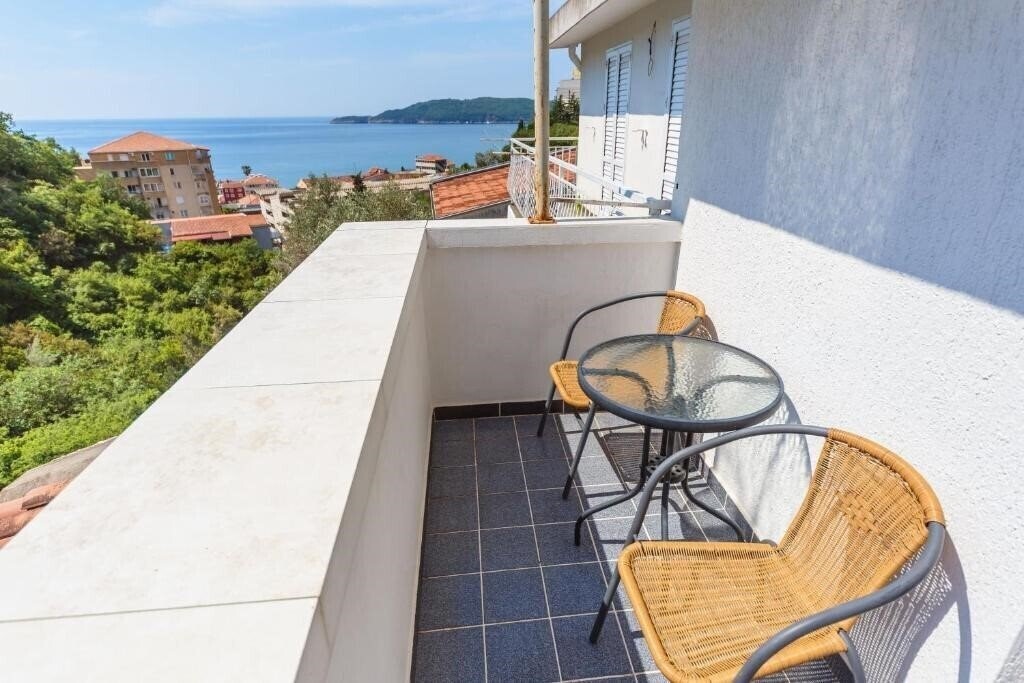 Картинка Apartments Harmonija 3*