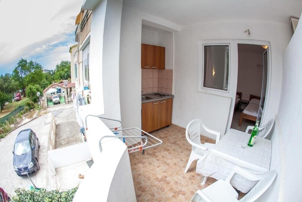 Фотографія Guest House Violet 3*