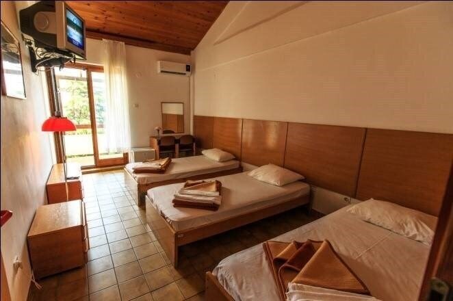 Картинка Becici Ex Naftagas 2*