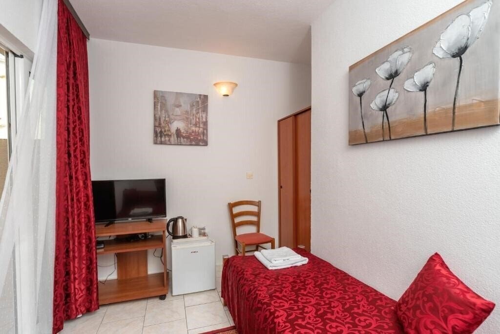 Фотографія Villa Kruna Lux 3*