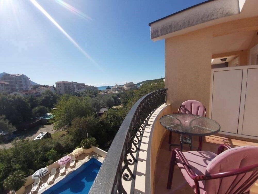 Фотографія Premier Apartments Villa 4*