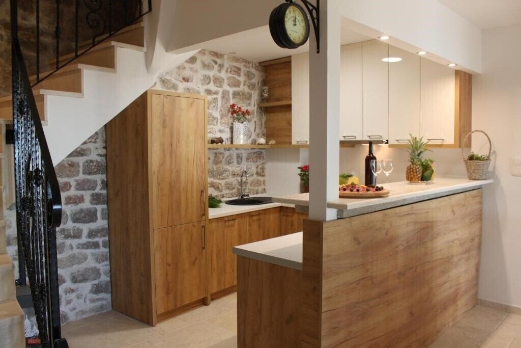 Фотографія Apartmani Luka Villa 3*
