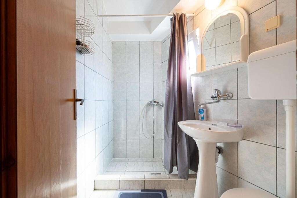 Фото Apartments Becic 3*