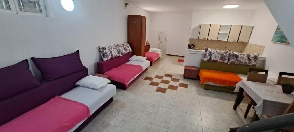 Фото Guesthouse Villa Gaga 3*