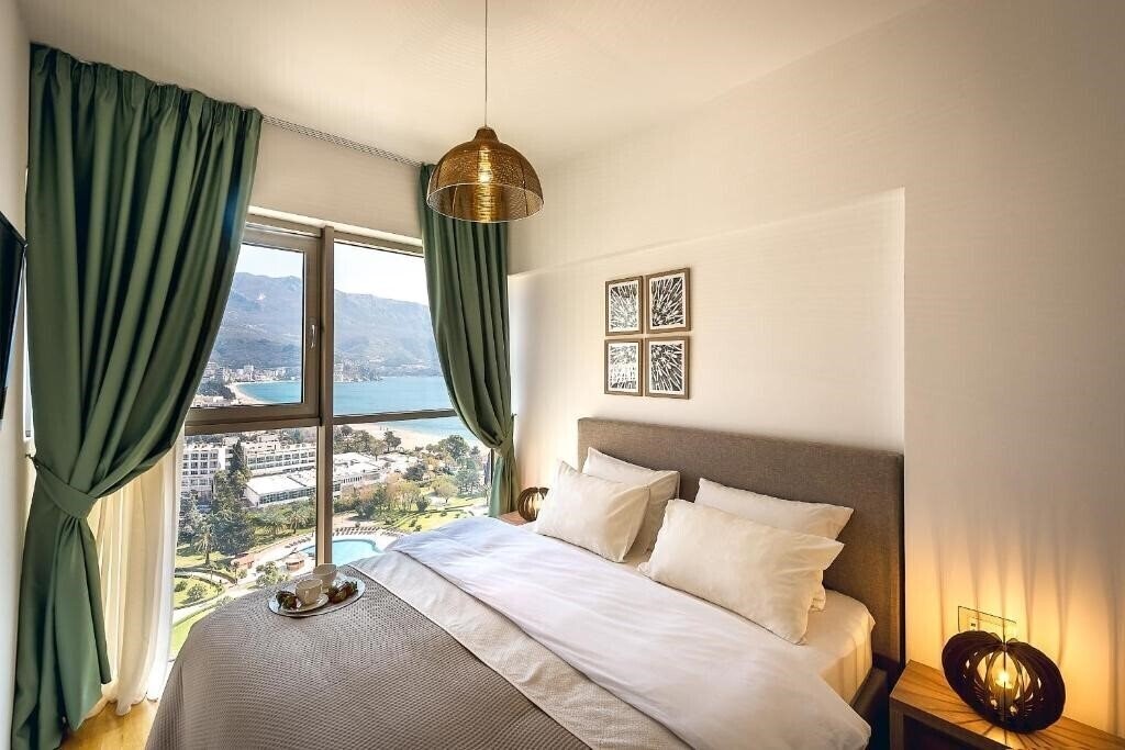 Фотография Luxury Harmonia Apartments 3*