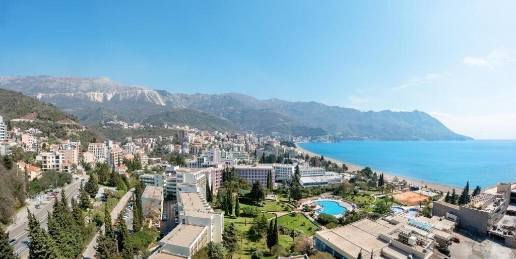 Картинка Luxury Harmonia Apartments 3*