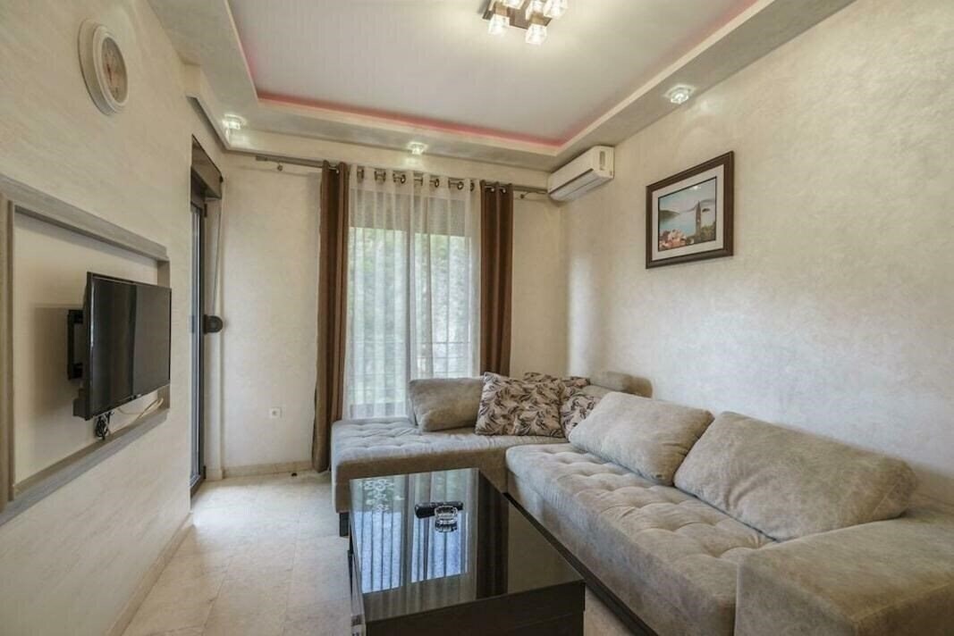 Фото One Bedroom M Becici 3*