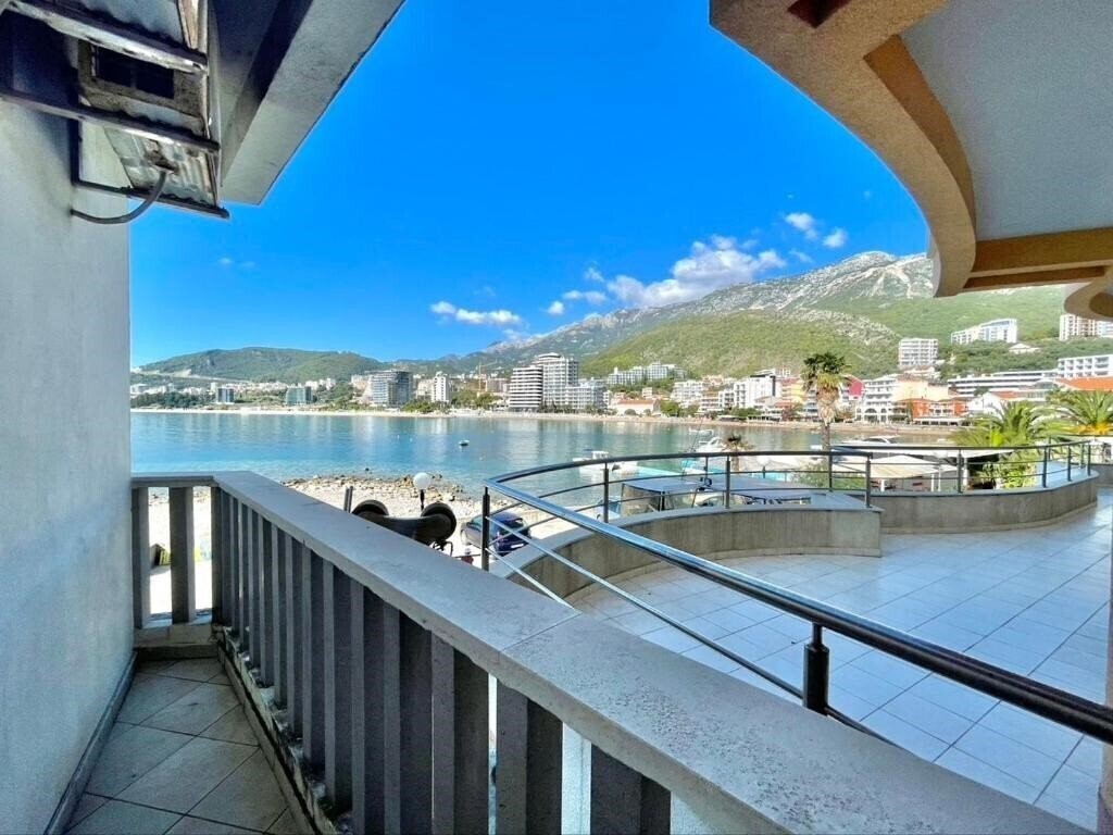 Картинка Seaview Apartments Rafailovici 3*