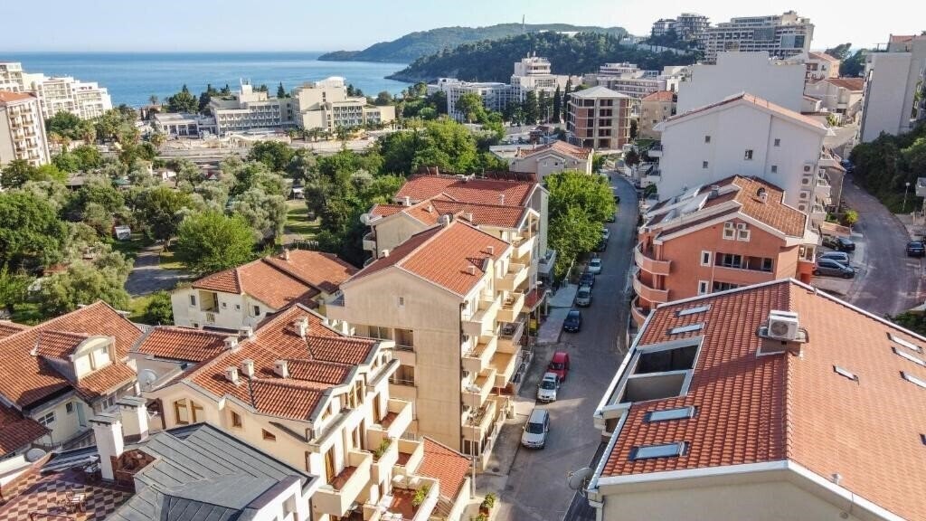 Отель Villa Bel Mare 4*