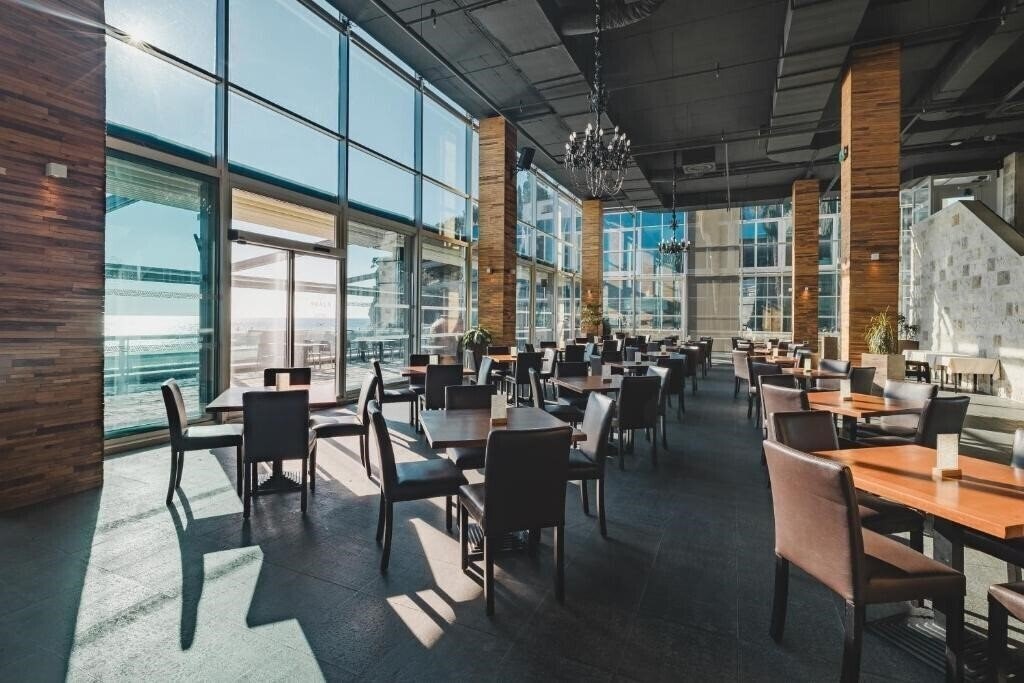 Фотографія Grand Avala 4*