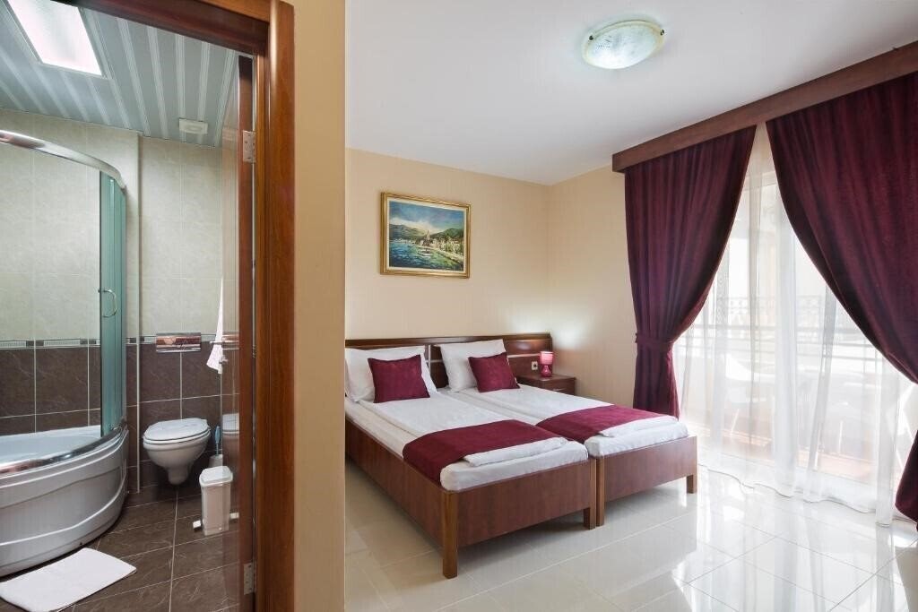 Фотографія Apartments Salus 3*