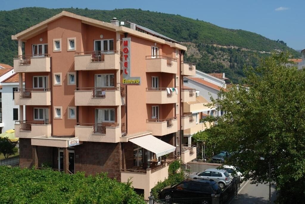 Фото Hotel Fineso 3*