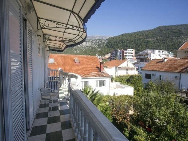 Фотографія Apartments Petrova 3*