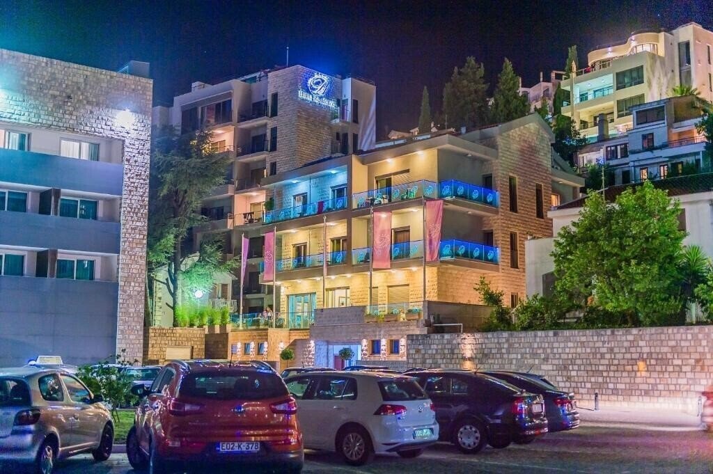 Готель Residence Budva 3*
