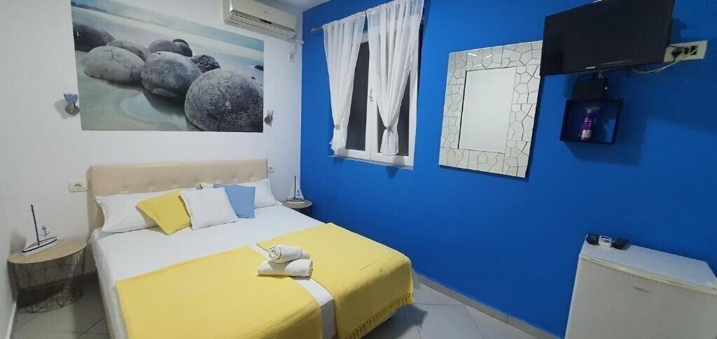 Картинка D & B 3*