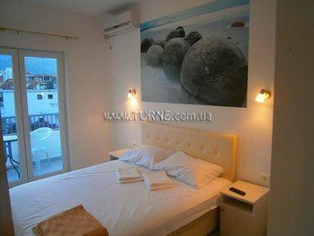 Фотография D & B 3*