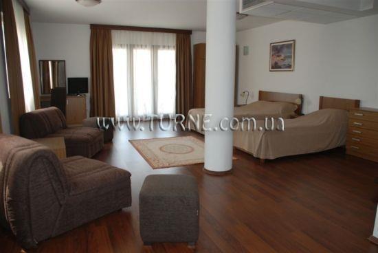 Фото Small Hotel Butua 4*