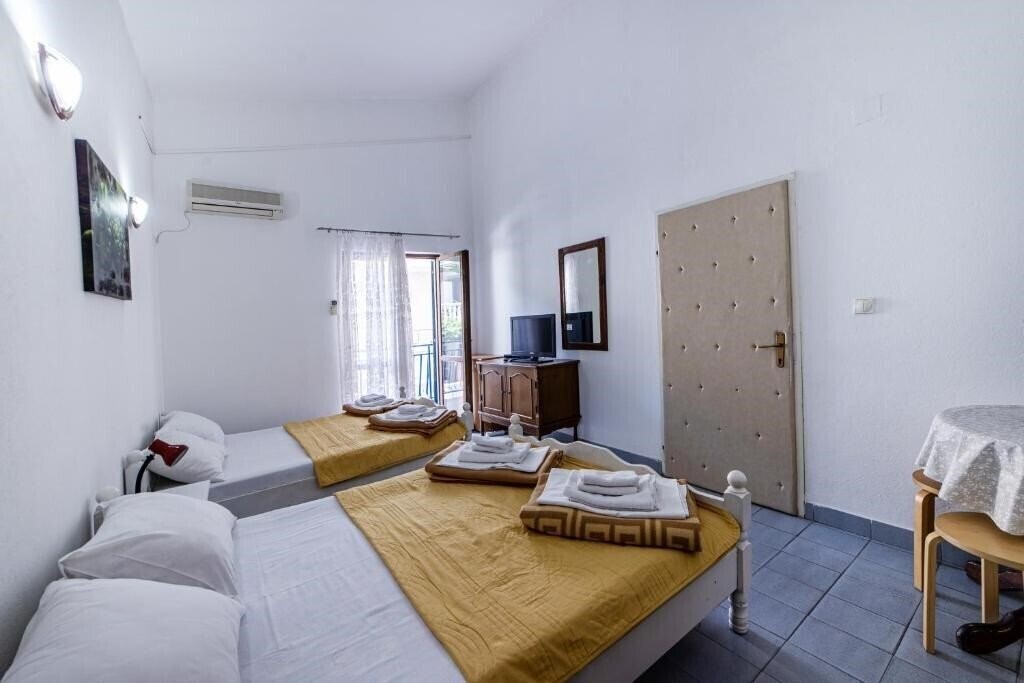 Фотографія APARTMENTS KALA VERDE 3*