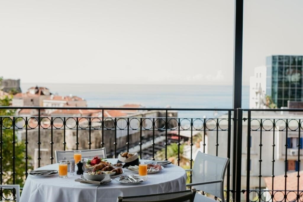 Фотография Majestic 4*