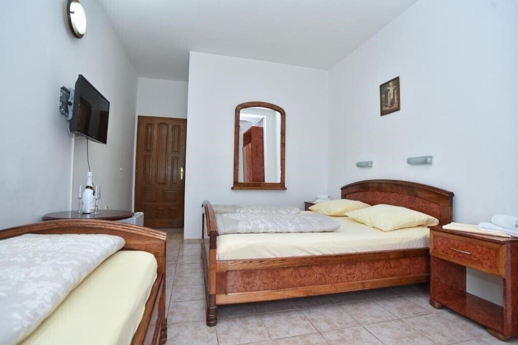 Картинка Grbalj 3*