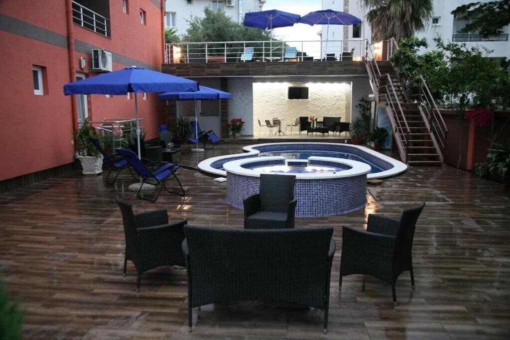 Готель Villa Helena 3*
