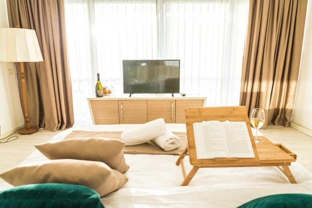 Зображення Kadmo by Aycon 4*