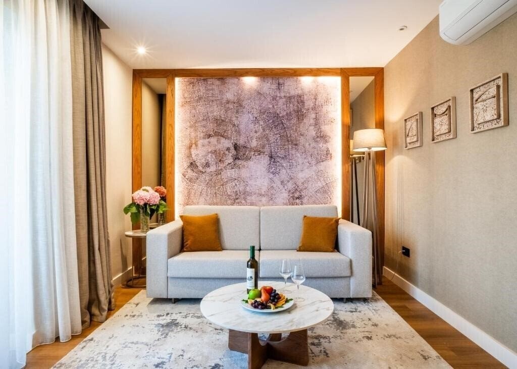 Отель Villa Monte Royale 3*