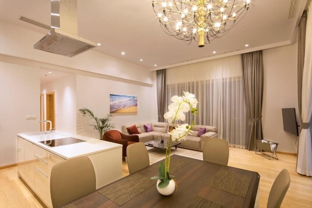 Фото Wow Hotel 4*