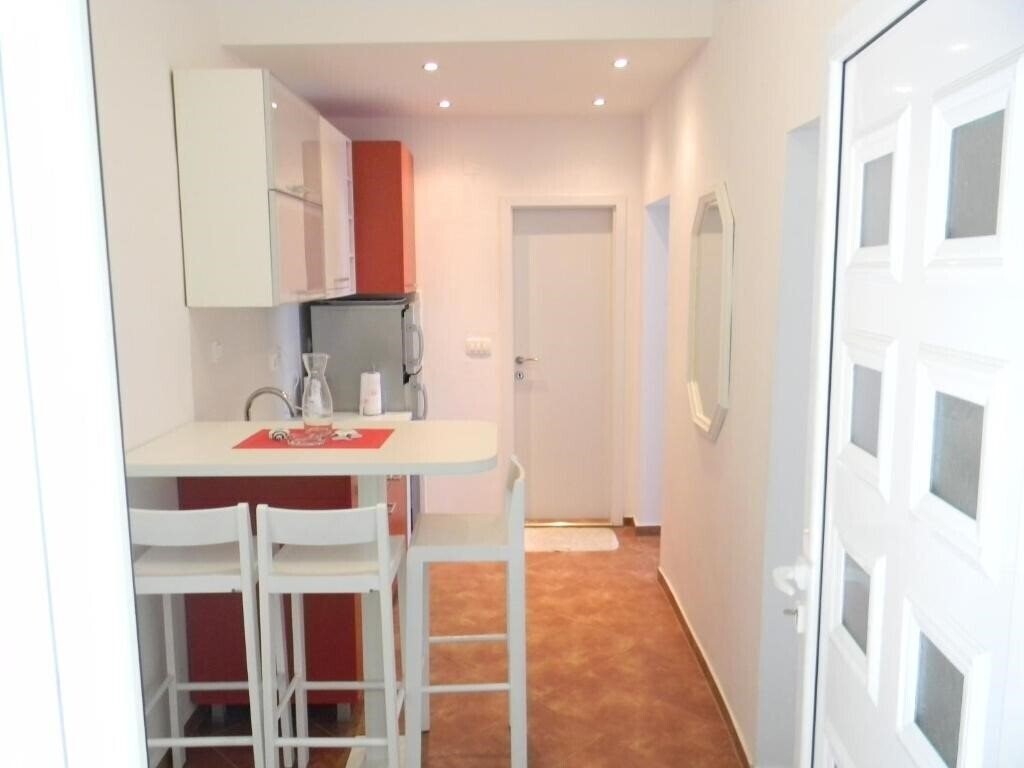 Готель Gospostina Inn Apartments 4*