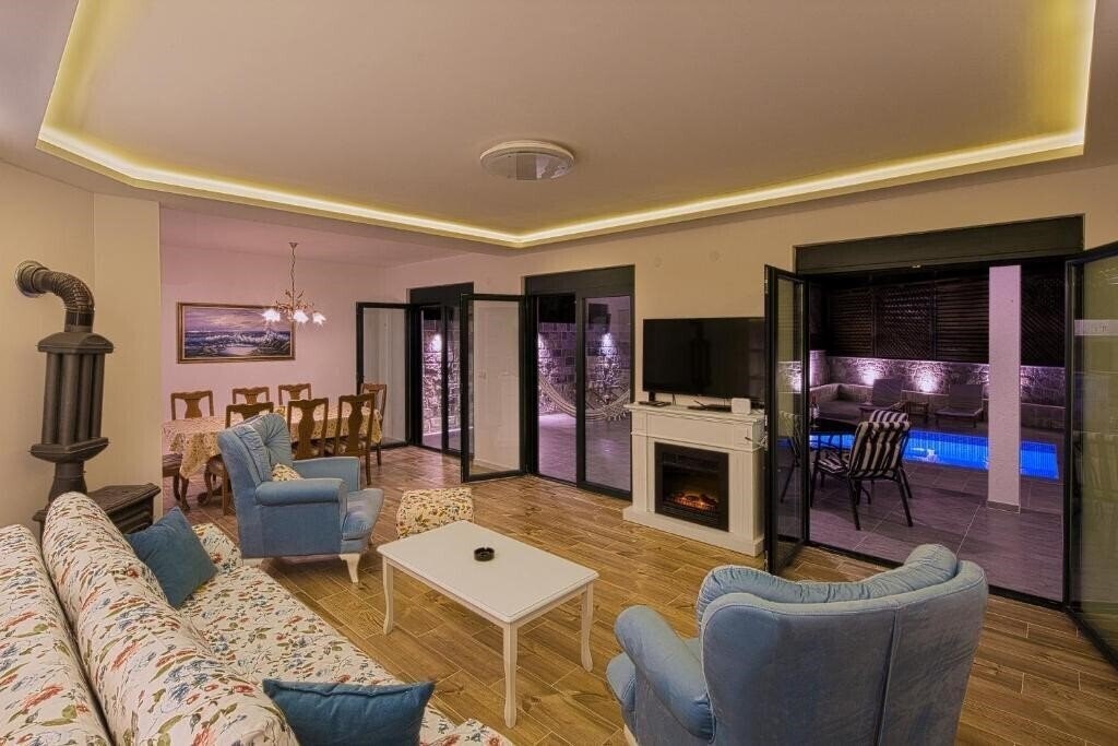Фотография Latina Apartments 1*