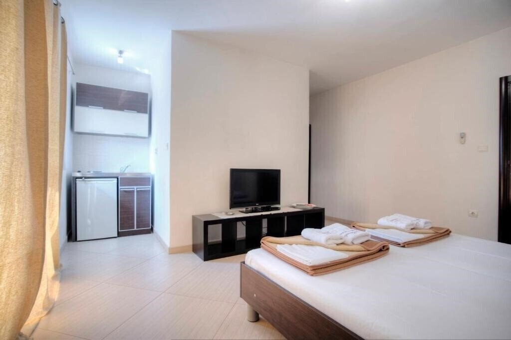 Фото Mandir Apartments 3*