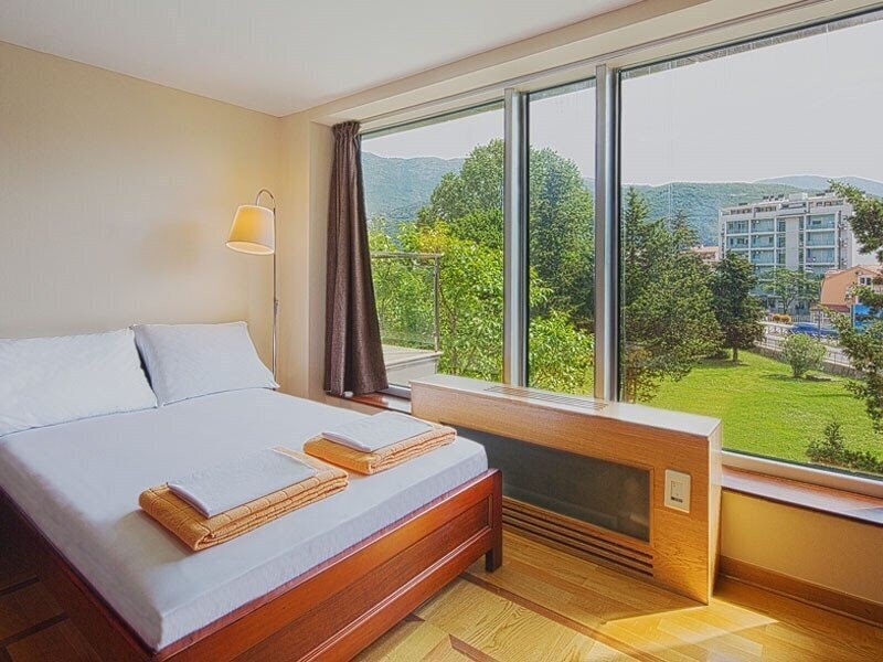 Отель Nadezda App 3*