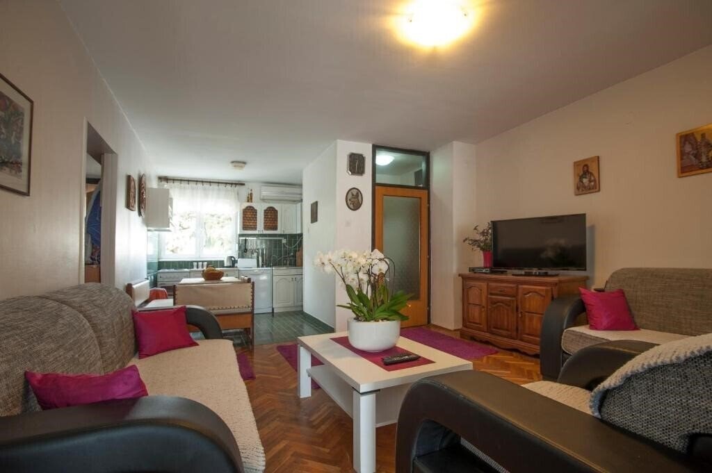 Картинка Mina Apartment 3*
