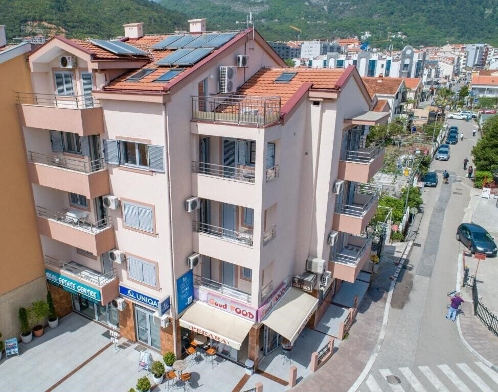 Готель Sms Apartments 3*